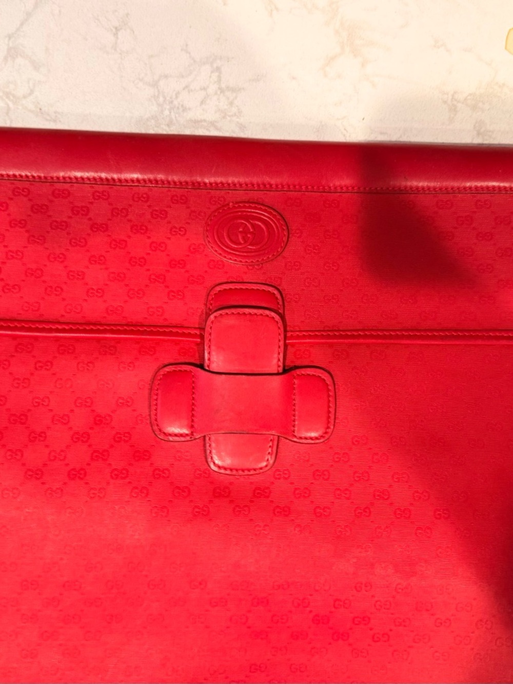 Vintage Gucci Beige and Red Leather Interior Zip portfolio bag - Picture 9 of 11